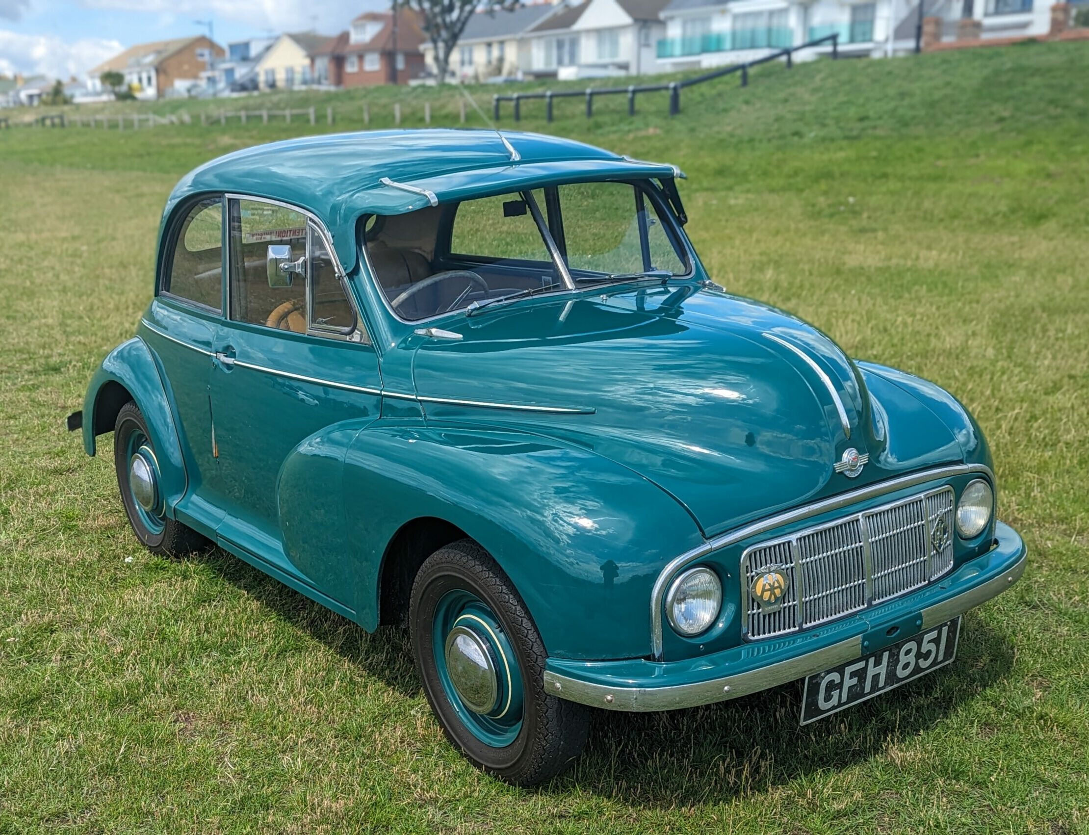 1949 Morris Minor Lowlight Evoke Classics Classic Cars Auction online