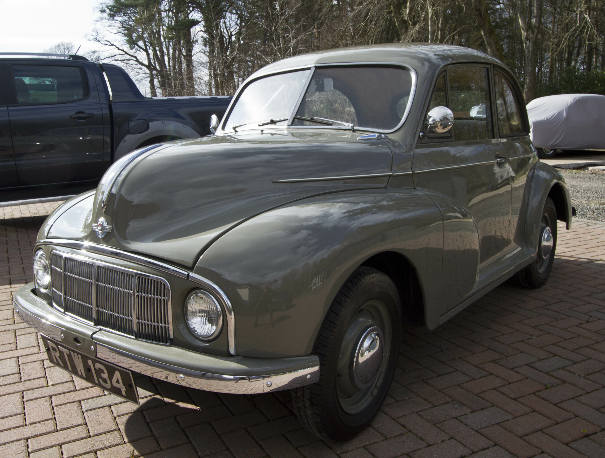 1950 Morris Minor Lowlight Evoke Classics Classic Cars Auction
